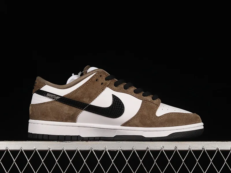 All categories Nk SB Dunk Series Nk SB Dunk Low Low-top sneakers Nk SB Dunk Low Pro "Trail End Brown" suede brown white and black snake pattern SB Dunk Series low-top casual sports skateboard shoes 304292-102